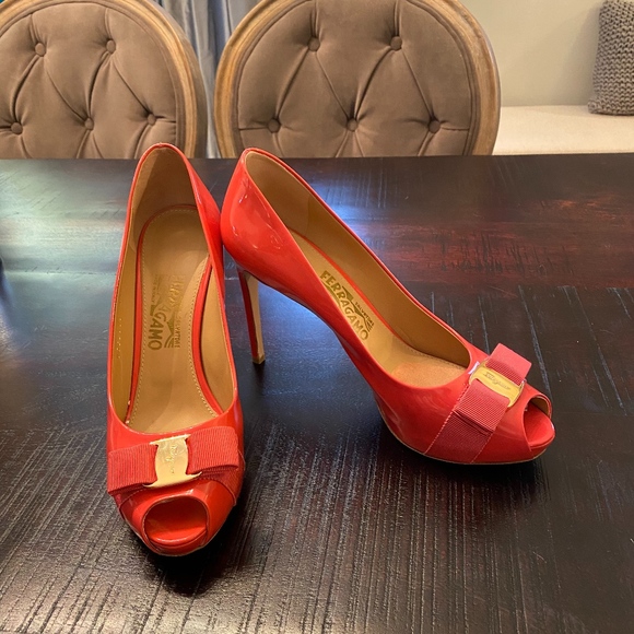 Salvatore Ferragamo Shoes - Salvatore Ferragamo Pumps